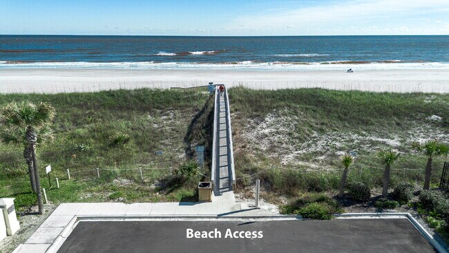 Building Photo - For Rent – Newly Renovated Modern Beach Du...