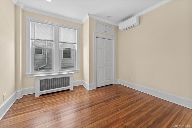 Building Photo - 81 N Washington St