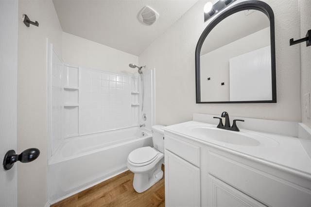 Building Photo - 3912 San Lucas Ln