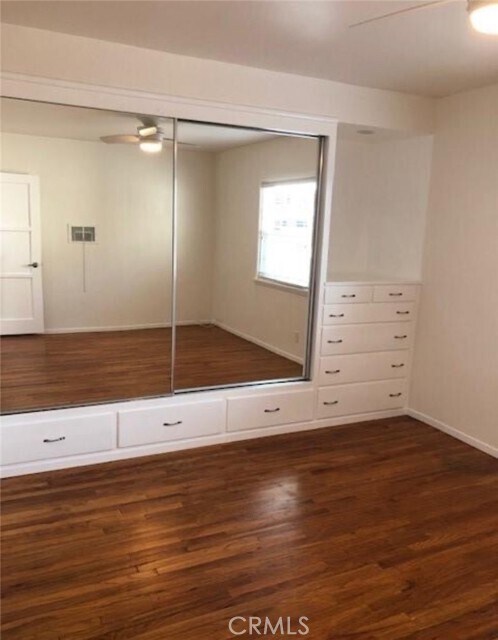 Building Photo - 225 Cypress Dr