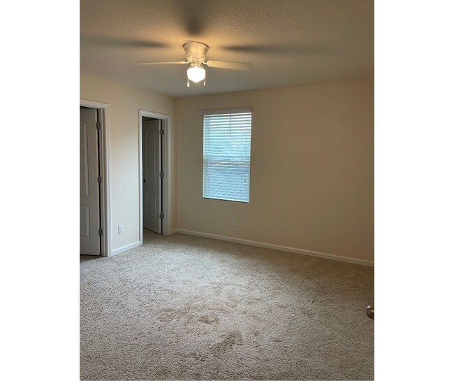 Building Photo - 2 Bedroom Townhome in St. Johns County