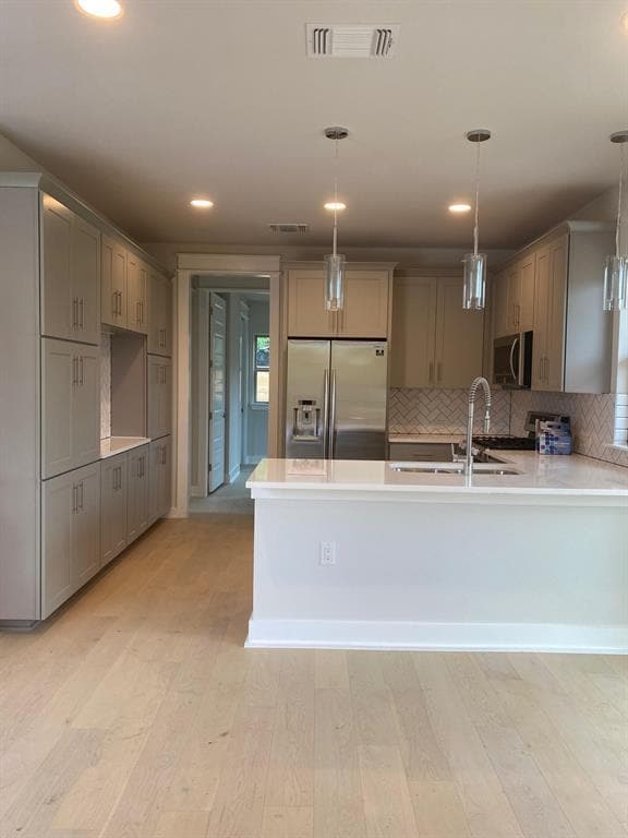 Building Photo - 6920 Bethune Ave