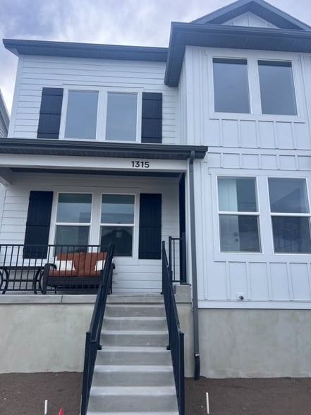 Building Photo - 1315 N 3830 W