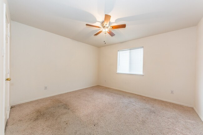 Building Photo - 2905 Frontier Ln