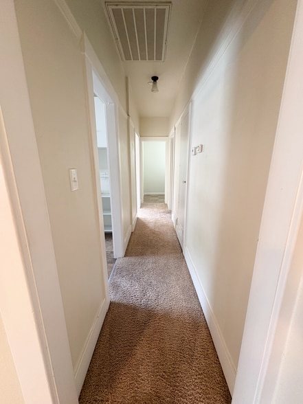 Hallway - 2522 Capitol Ave