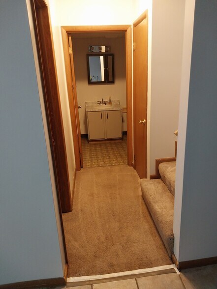 Building Photo - 14041 Ravenna Ave NE