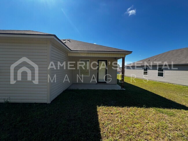 Building Photo - 2050 W. Middlebrook Crossing