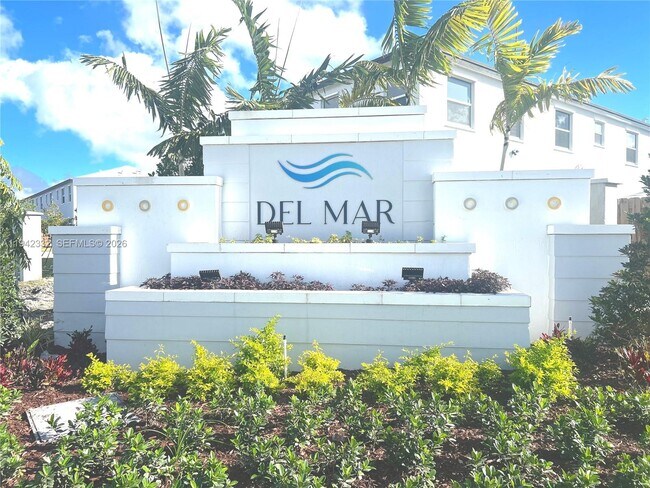 Building Photo - 17910 SW 359 Ter