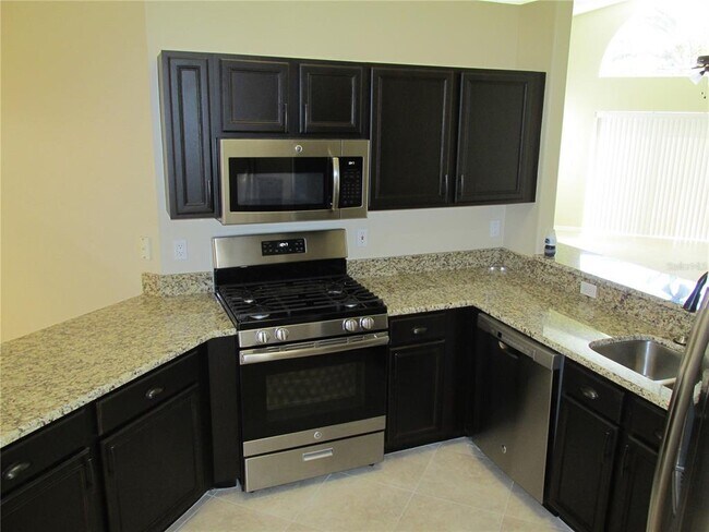 Building Photo - 1524 Maximilian Dr
