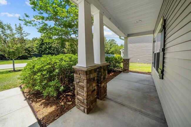 Building Photo - 4540 Garden Hills Loop