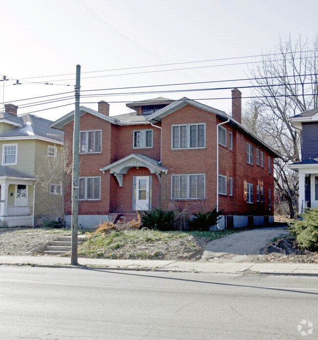 2327 N Main St 2327 N Main St Dayton OH 45405 Apartment Finder