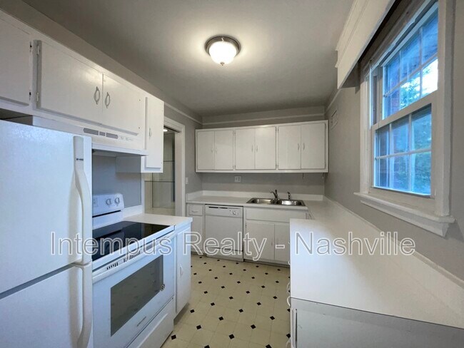 Building Photo - 3310 Long Blvd