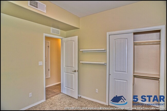 Building Photo - 452 Isaias Ave.