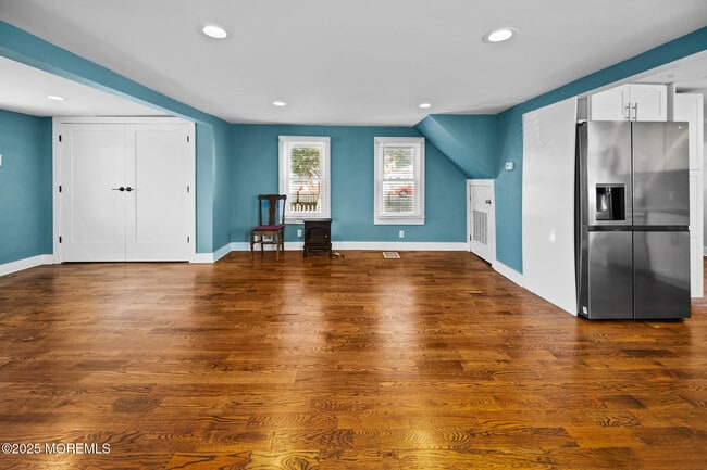 Building Photo - 605 Ocean Gate Ave