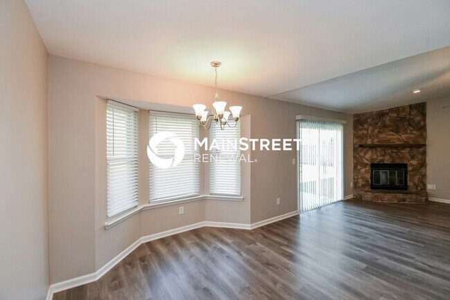 Building Photo - 3 Bedroom Pet-Friendly Home in JACKSONVILLE, FL with Main Street Renewal