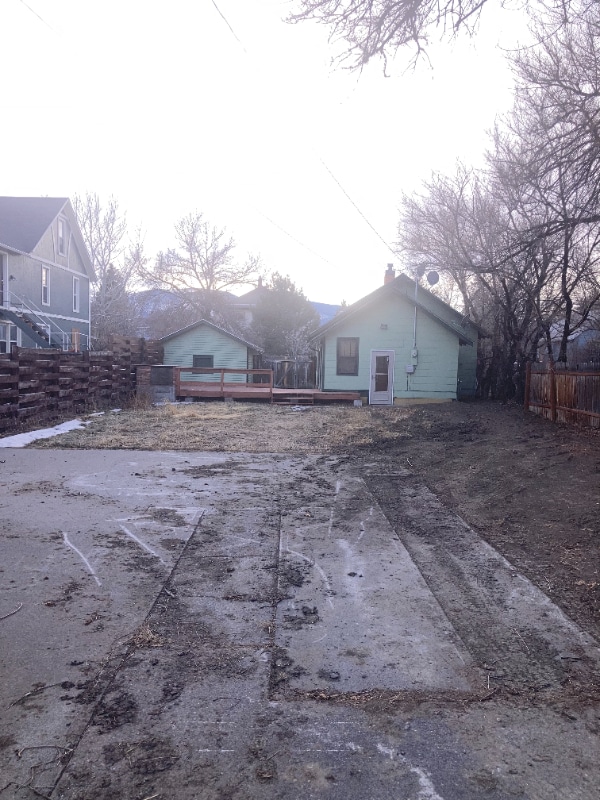 Building Photo - 320 N 3rd St