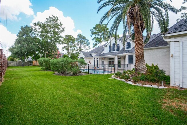 Building Photo - 13707 Cypress Pond Cir