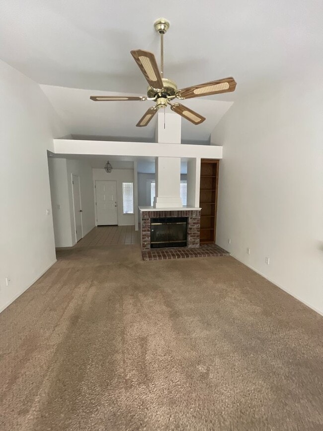 Building Photo - 6822 Paseo Del Sol Way