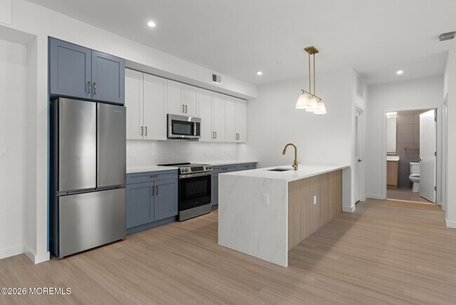 Building Photo - 505 NJ-35