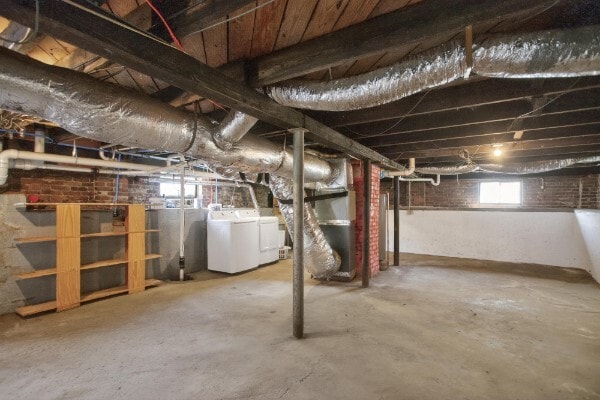 Building Photo - 903 Berry St