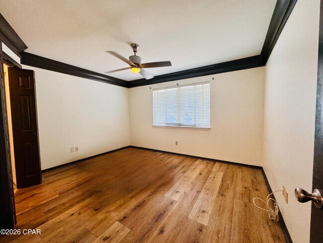 Building Photo - 916 Cobia Dr