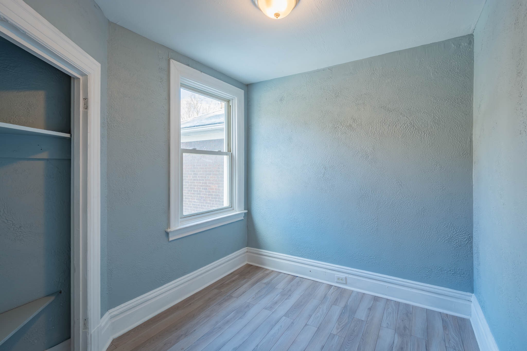 Building Photo - 435 N Graham St