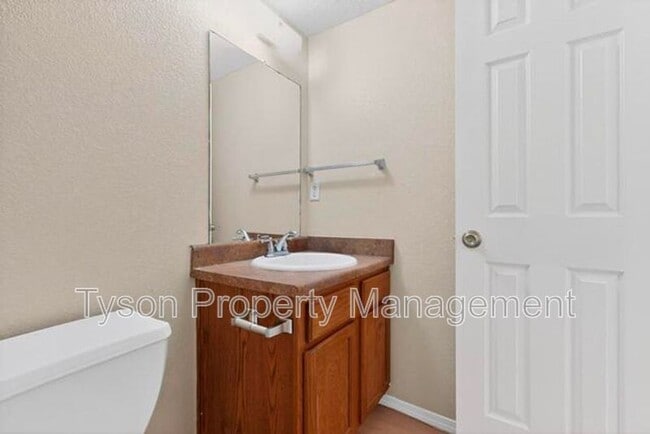 Building Photo - 1305 Amole Vista St SW