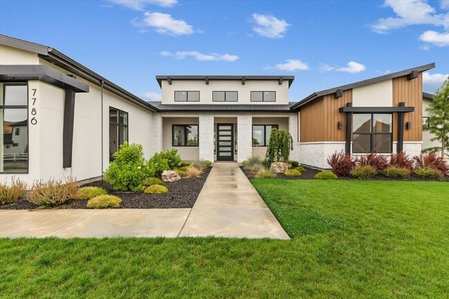 Building Photo - 7786 W Diamond Lk Dr
