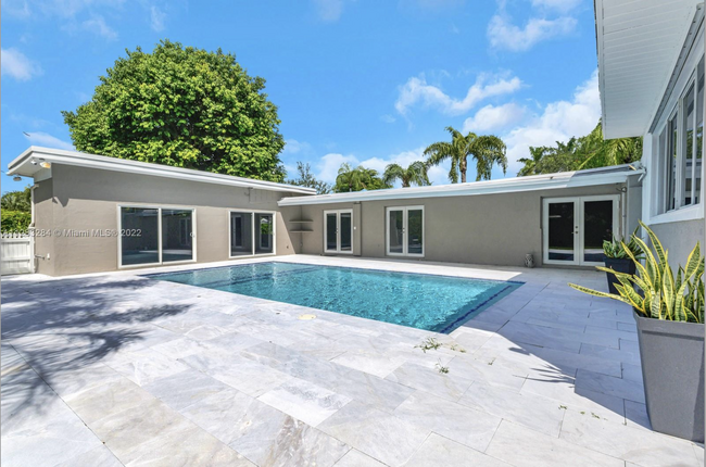 Pool/Patio - 12401 SW 80th Ave