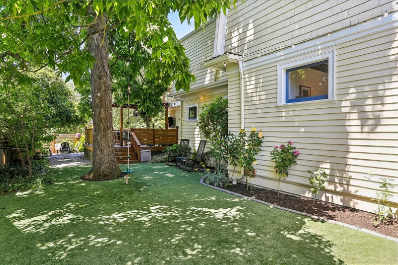 Building Photo - 2631 46th Ave SW