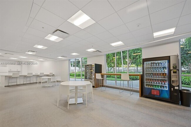 Building Photo - 500 Three Islands Boulevard