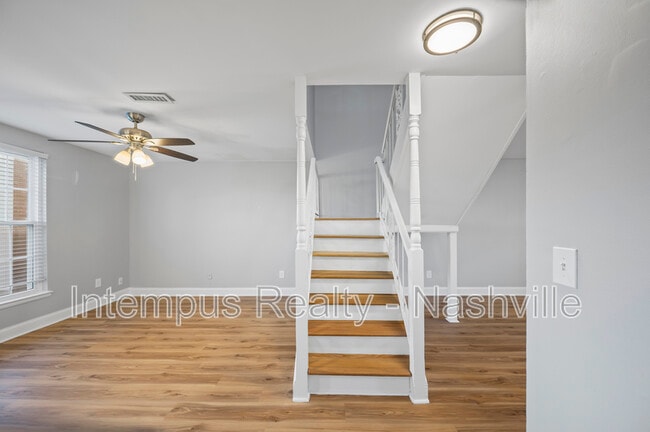 Building Photo - 1301 Neelys Bend Rd