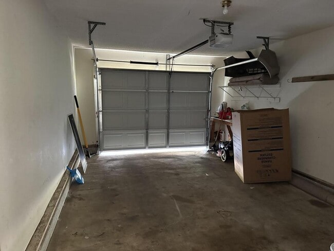 Building Photo - 104 Benttree Ct