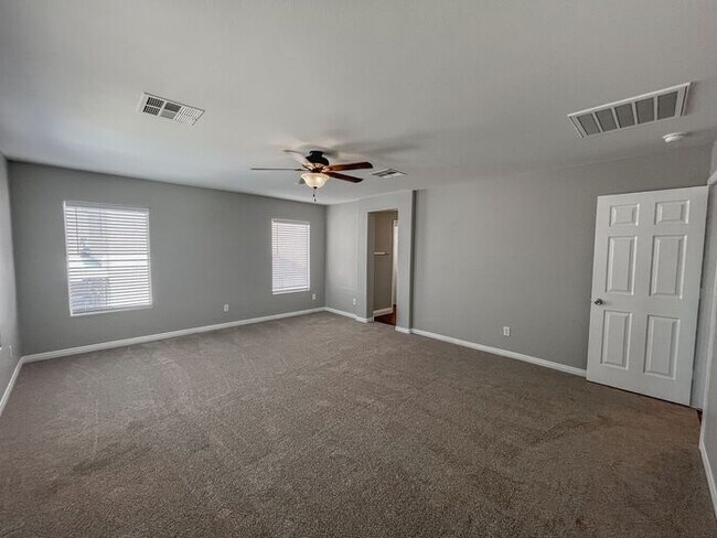 Building Photo - Stunning 5-Bedroom Home in Gated Community...