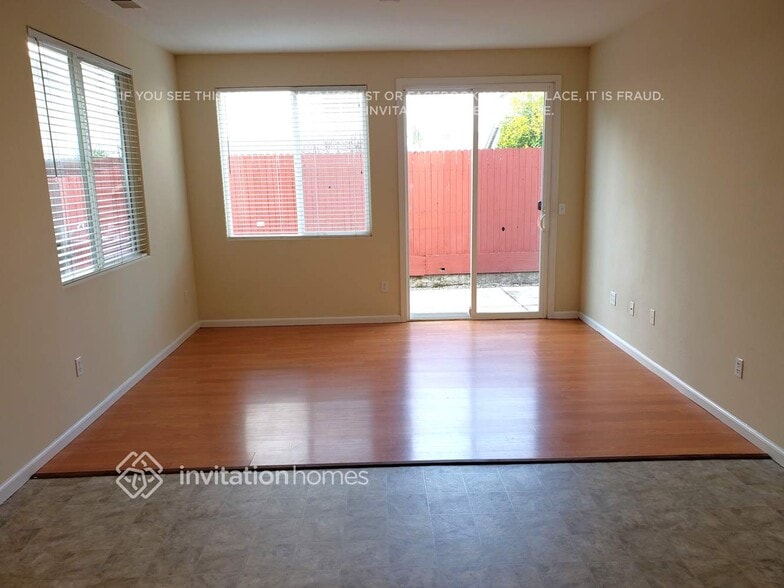 Building Photo - 3744 Naturita Way