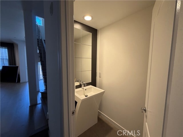 Building Photo - 574 E Palm Ave