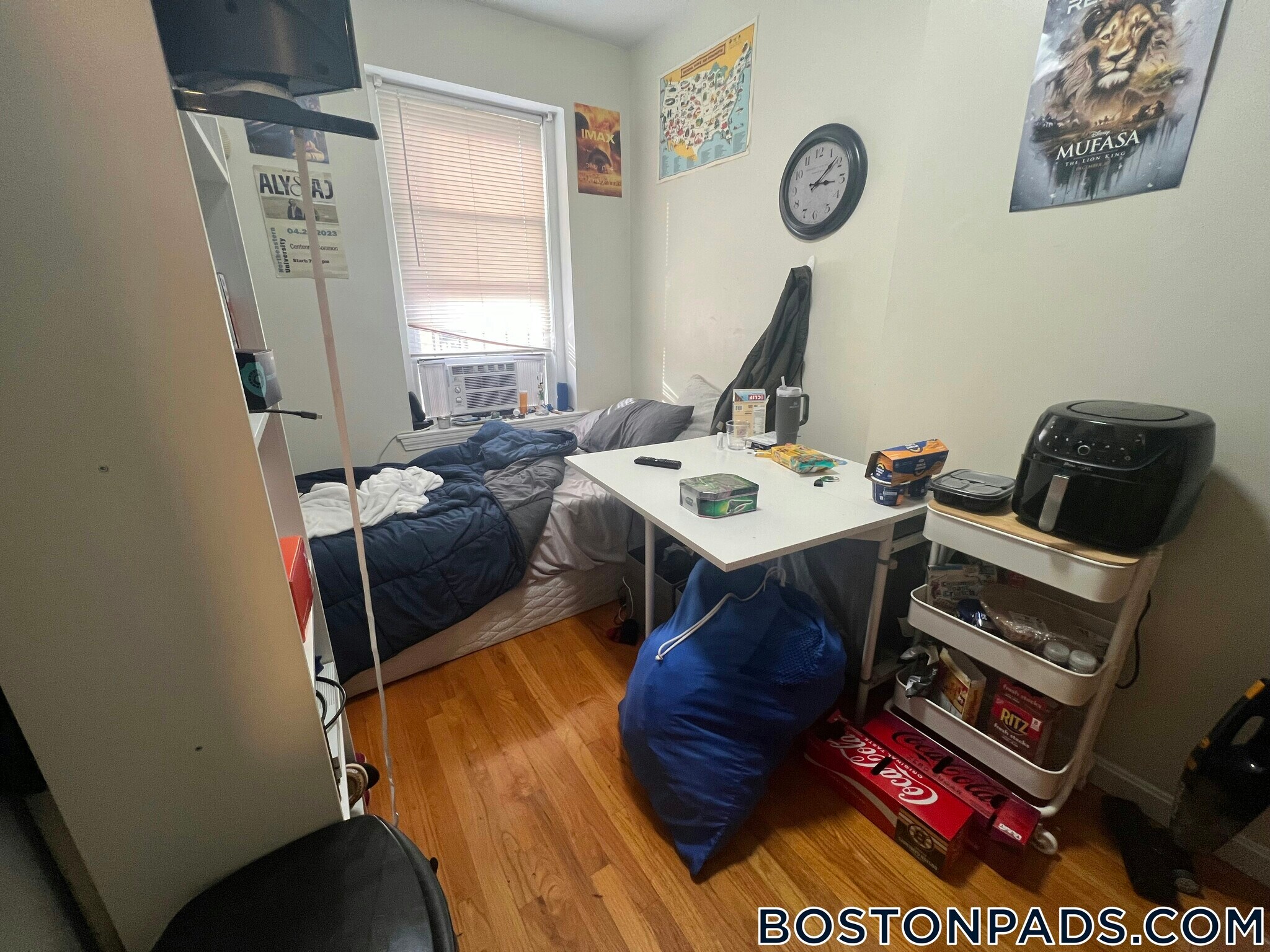 Building Photo - 10 Wait St