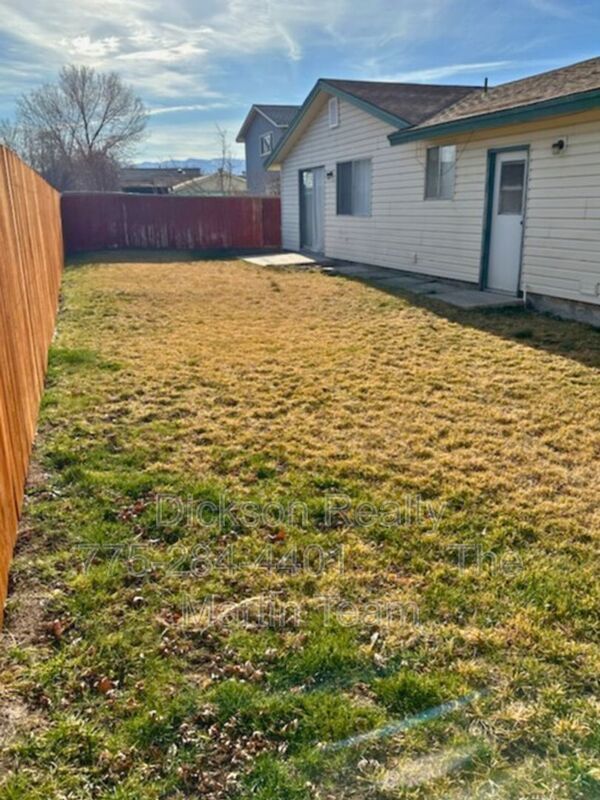 Building Photo - 1702 Bonita Vista Dr