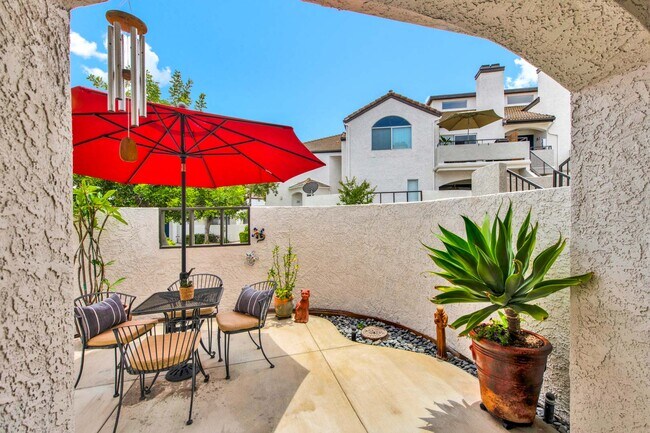 Building Photo - 13133 Le Parc