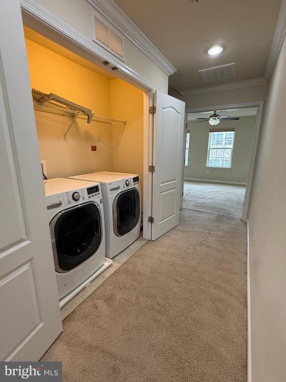 Building Photo - 7018 Foxton Way