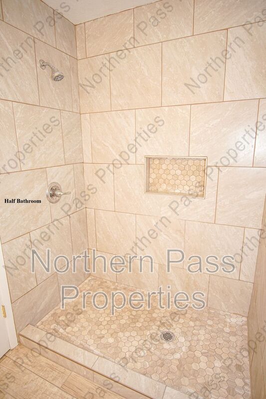 Building Photo - 3425 Risner Pl