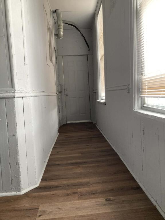 Building Photo - 2258 W 21st Pl