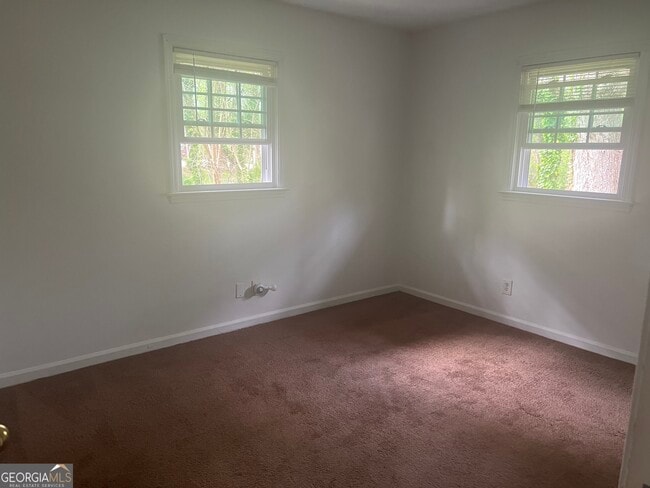 Building Photo - 1397 Peachcrest Rd