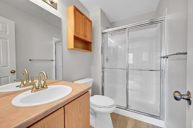 Building Photo - $2,550 - 3 Bed, 2.5 Bath Home in Fredrick ...