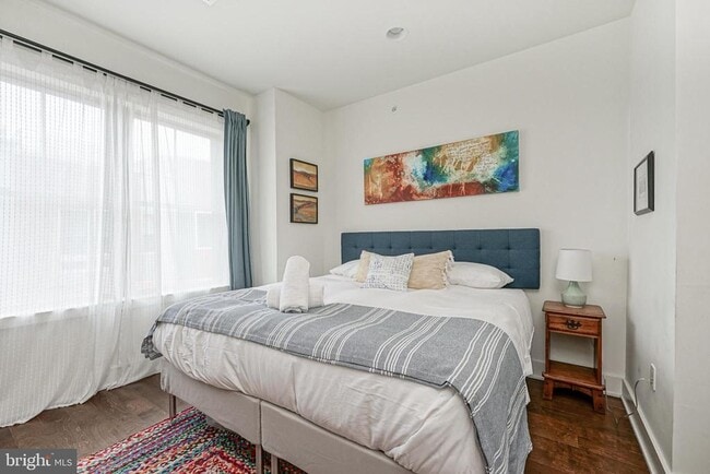 Building Photo - 1332 S Bouvier St