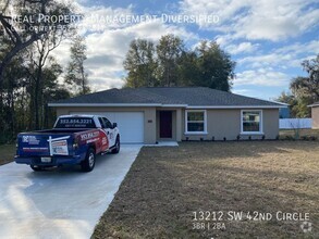 Building Photo - 13212 SW 42nd Cir