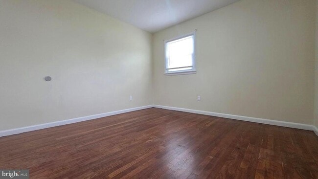 Building Photo - 361 David Hall Rd