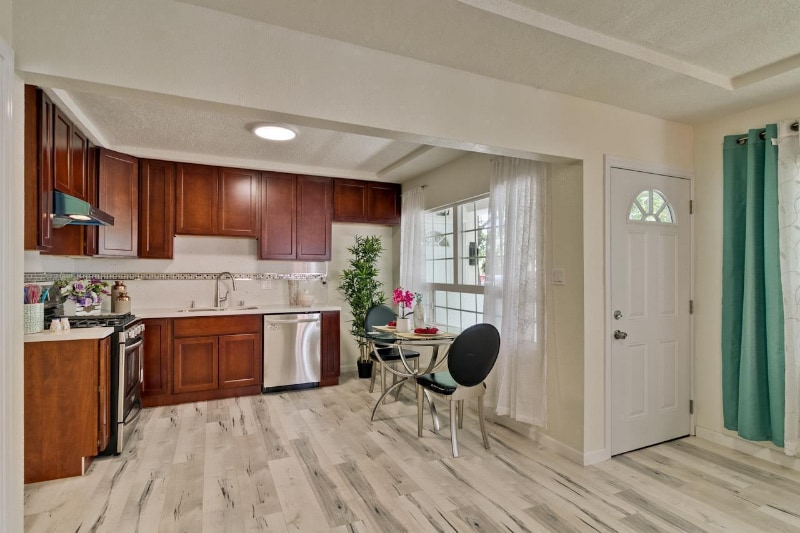 Building Photo - 21214 Montgomery Ave