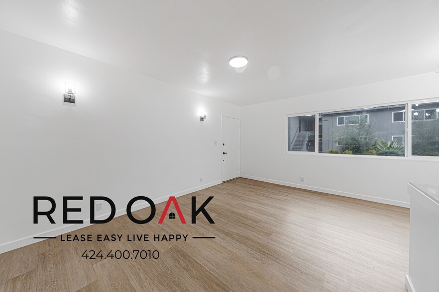 Building Photo - 6303 Cherry Ave