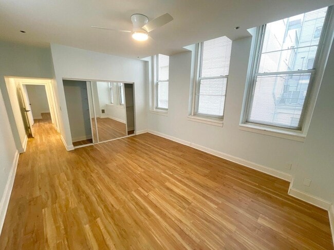 Building Photo - 234 N Broadway